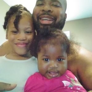 Meet your Posher, Thomas